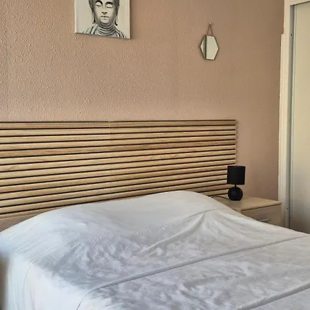 Appartement Capri Bali C51, T4 Bien Equipe, Clim, Parking Petite Vue Agde