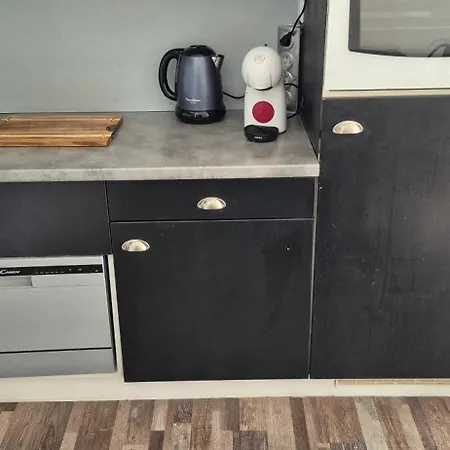 Capri Bali C51, T4 Bien Equipe, Clim, Parking Petite Vue Appartement Agde