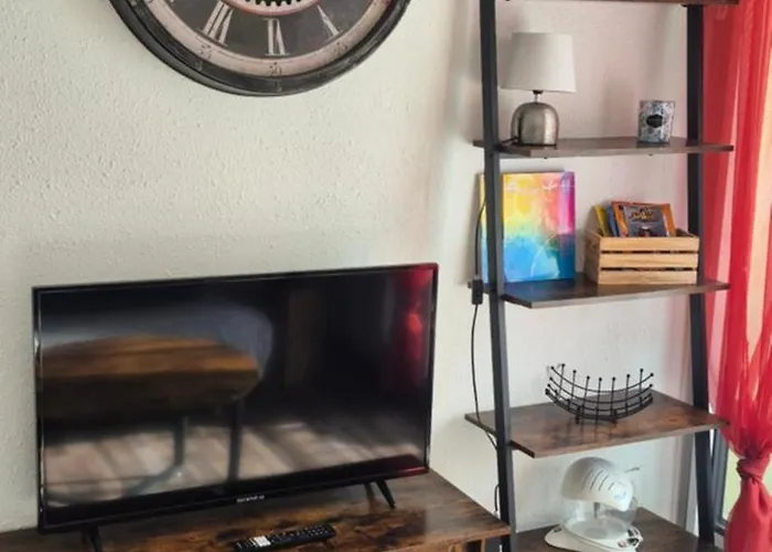 Capri Bali C51, T4 Bien Equipe, Clim, Parking Petite Vue